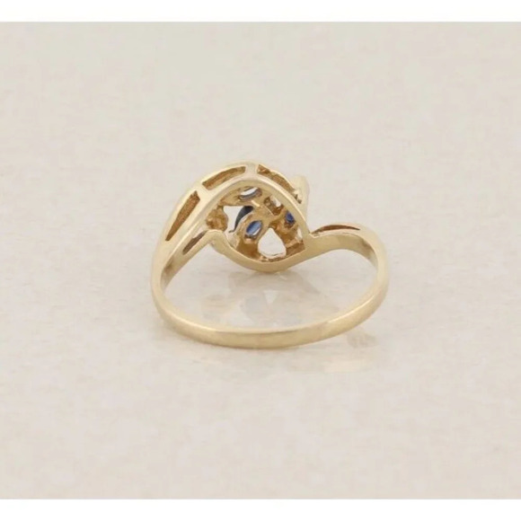 10k Yellow Gold Natural Blue Sapphire and Diamond Ring Size 5 1/4 - Picture 7 of 7